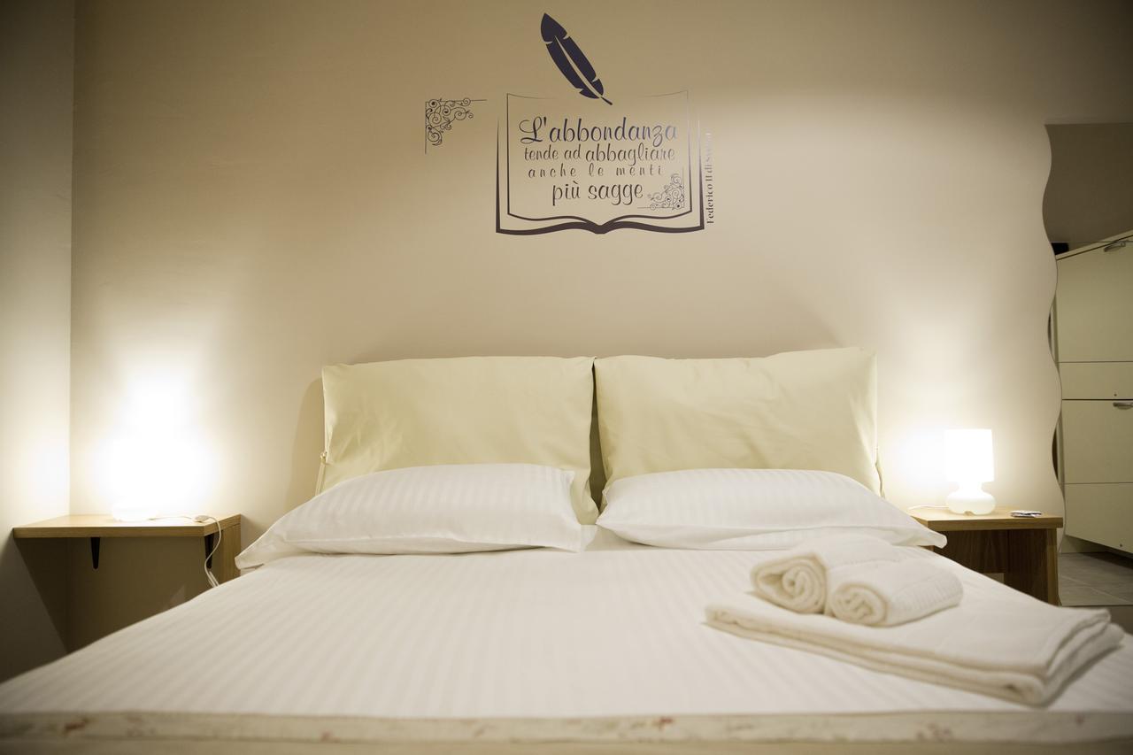 Svevo Bed & Breakfast Cosenza Bagian luar foto
